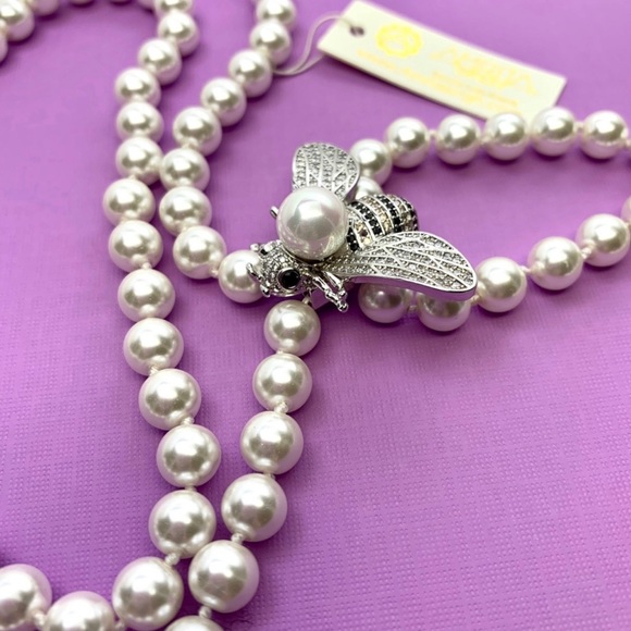 NWT AMRITA SINGH PEARL & CZ BEE NECKLACE - Picture 7 of 9
